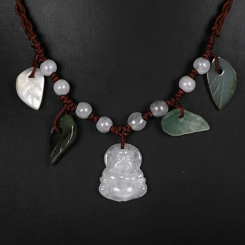 Halskette Jade, Buddha S, Handarbeit, Makramee, Glücksbringer - zum Schließen ins Bild klicken